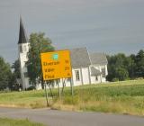 Iglesia cerca de la ruta que va a Flisa
